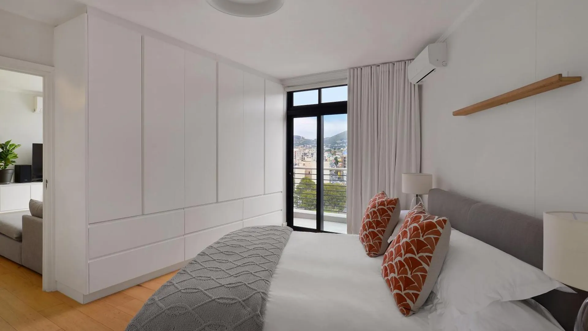 Luxury Apartment With Amazing Views & No Loadshedding Ciudad del Cabo